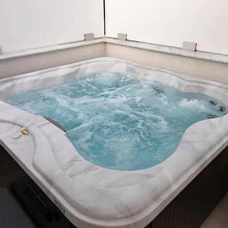 Le Botti Casa Pirovac